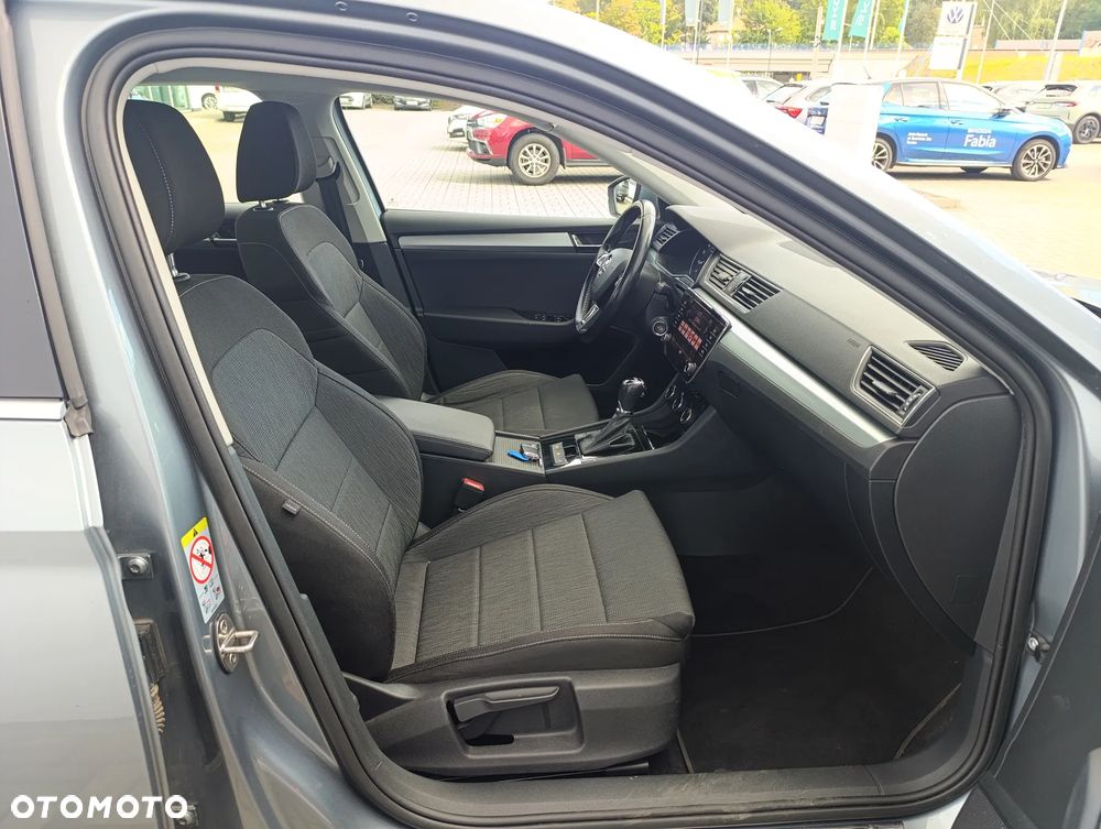 Skoda Superb 1.4 TSI ACT Ambition DSG - 19
