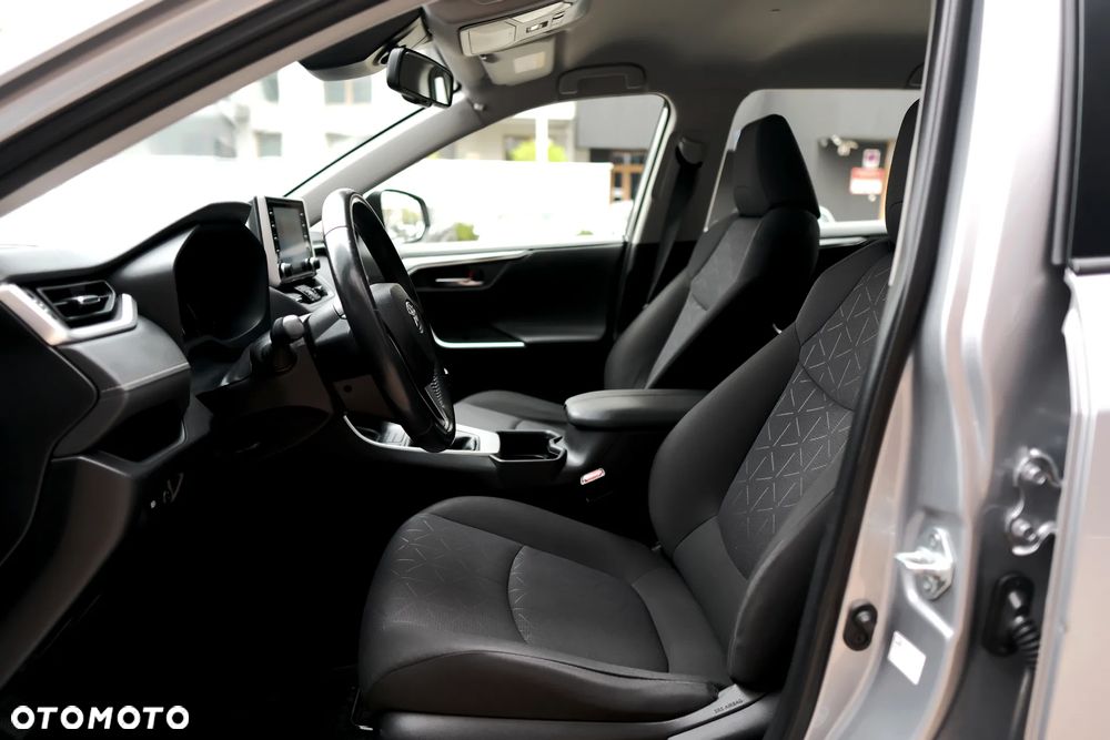 Toyota RAV4 2.0 Active 4x2 - 27