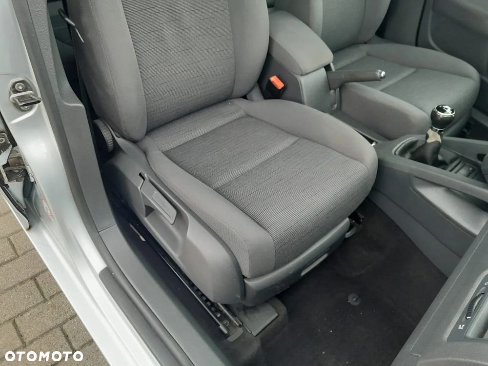 Volkswagen Golf 1.6 Edition - 22