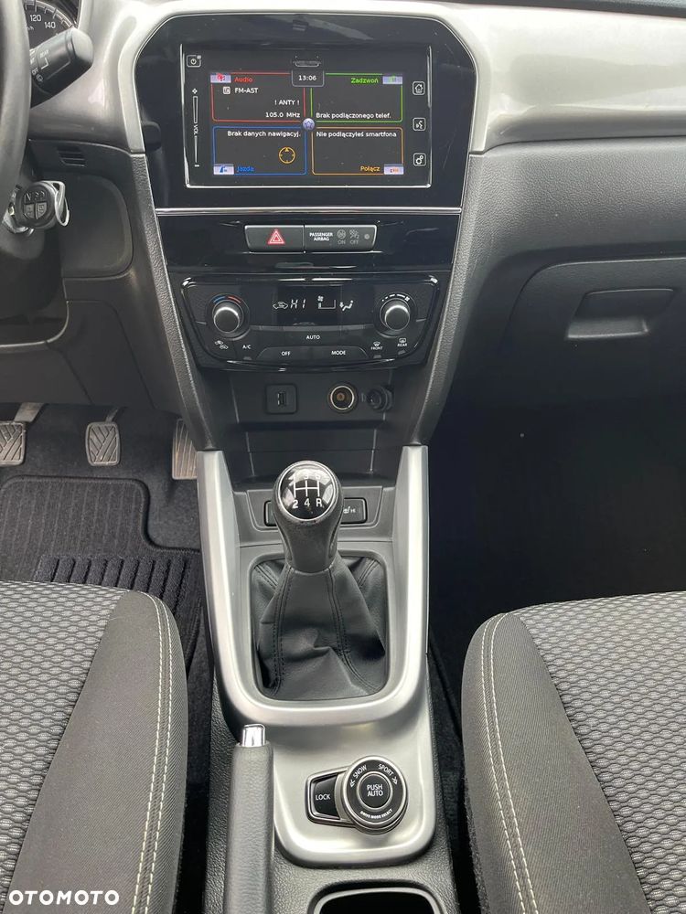 Suzuki Vitara - 16