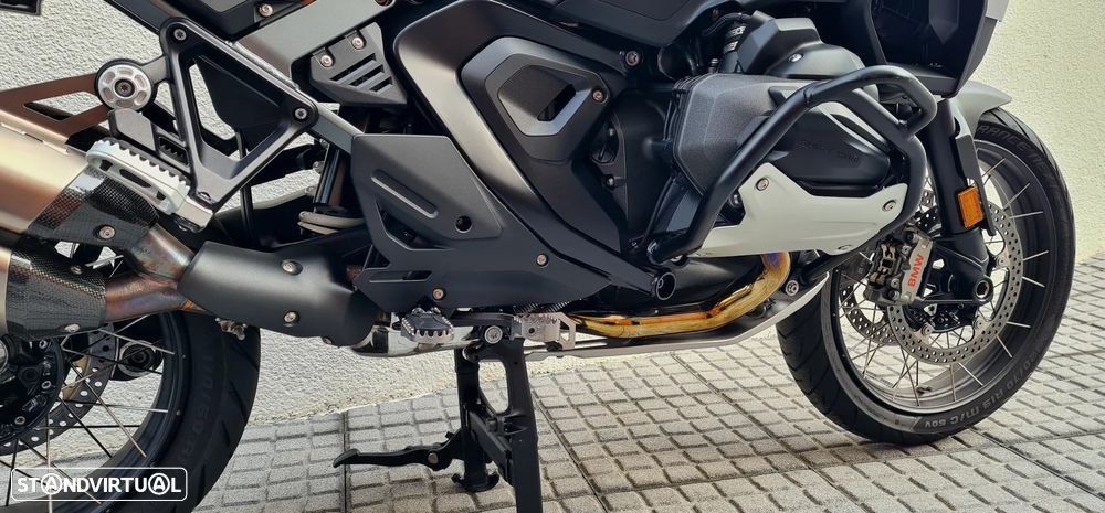 BMW R 1300 GS Adventure Triple Black Akrapovic - 16