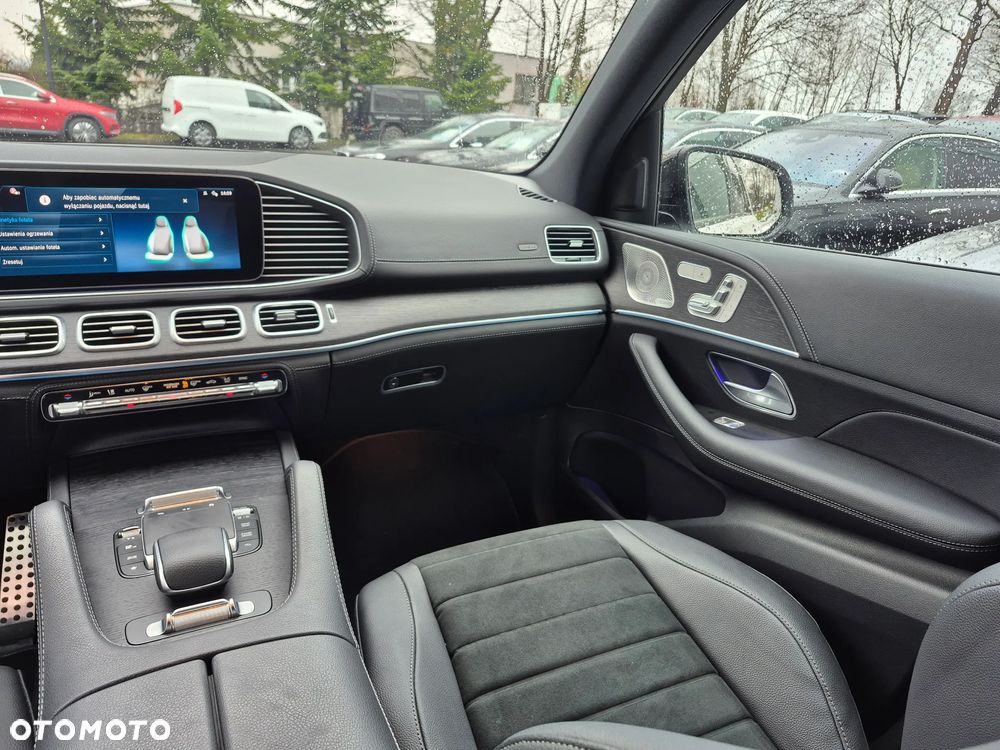 Mercedes-Benz GLE 300 d mHEV 4-Matic AMG Line - 29