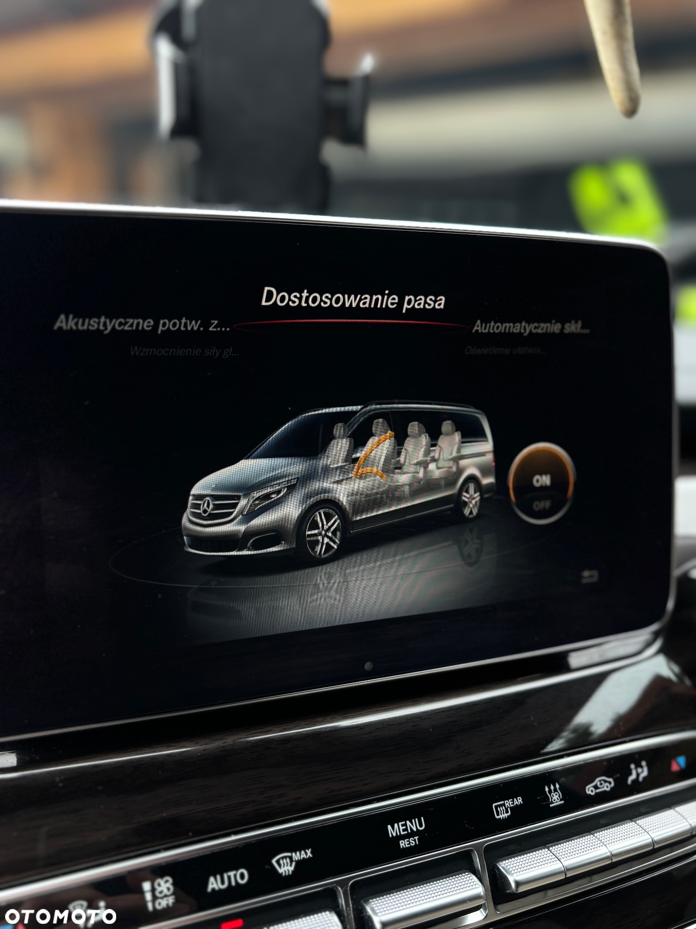 Mercedes-Benz Klasa V 300 d 4-Matic Exclusive 9G-Tronic (d³ugi) - 27