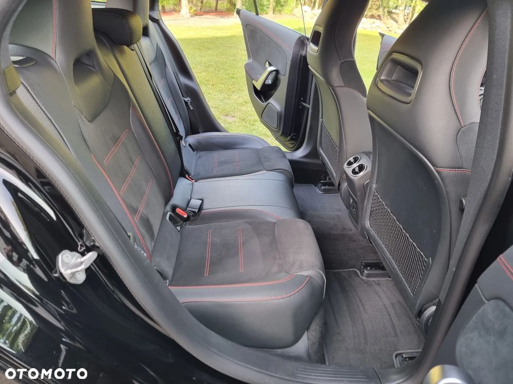 Mercedes-Benz CLA 200 d 8G-DCT Progressive - 13