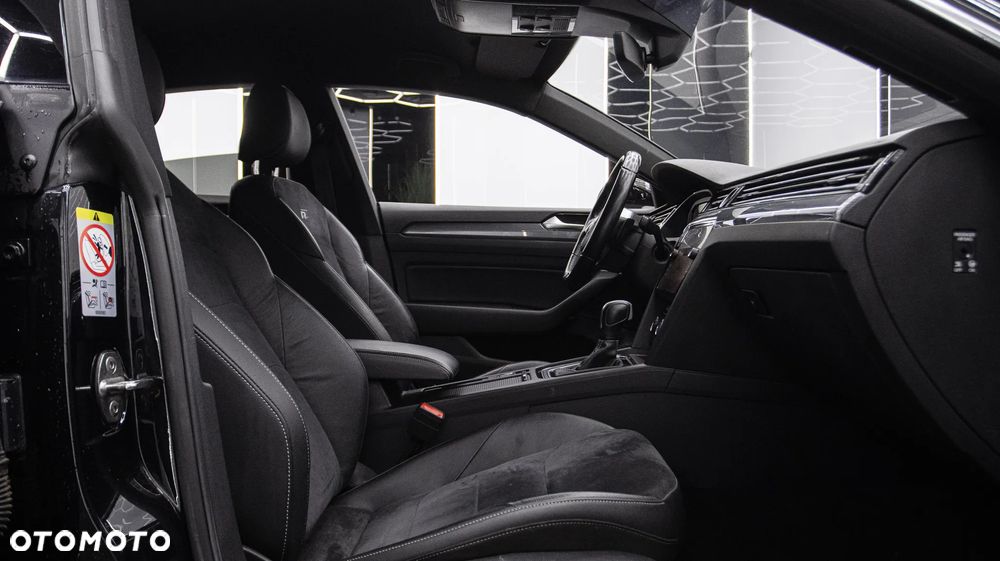 Volkswagen Arteon 2.0 TDI Bi-Turbo SCR 4Mot R-Line DSG - 19
