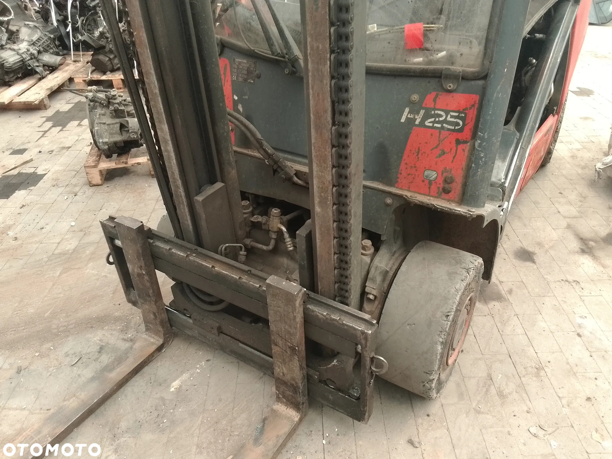 WÓZEK WIDŁOWY LINDE H25T 2008R - SPRAWNY - 5