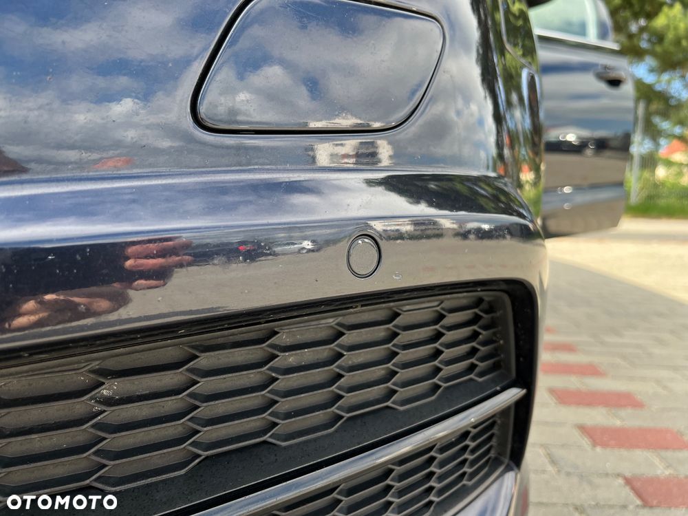 Audi A6 Avant 2.0 TDI Ultra S tronic - 35