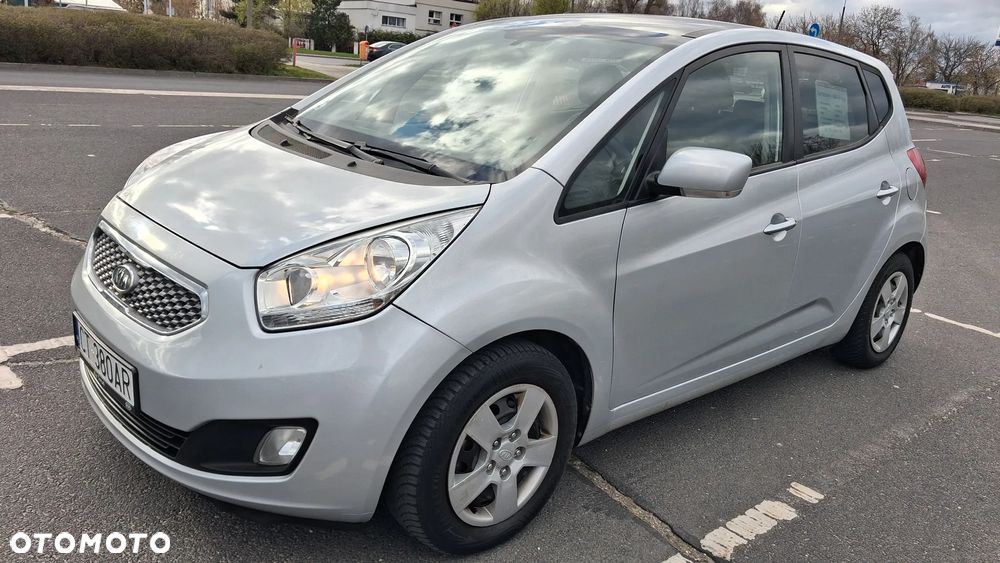 Kia Venga 1.4 CRDi L - 1