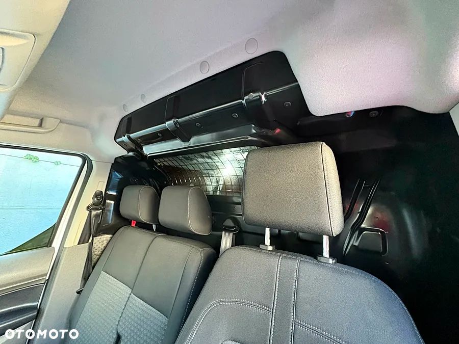 Ford Transit Connect 3 osoby LONG MAXI Klima Navi Kamera Czujniki parkowania GrzSzyba Bluetooth Apple Car Play Android Auto Bagażnik dachowy Hak Nowy rozrząd i oleje Gotowy do jazdy Pełny 2019 rok - 16