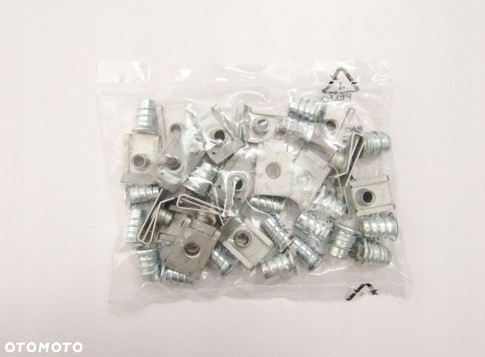 Wzmocnienie / Pas przedni Renault Master 19 - 24 - 4