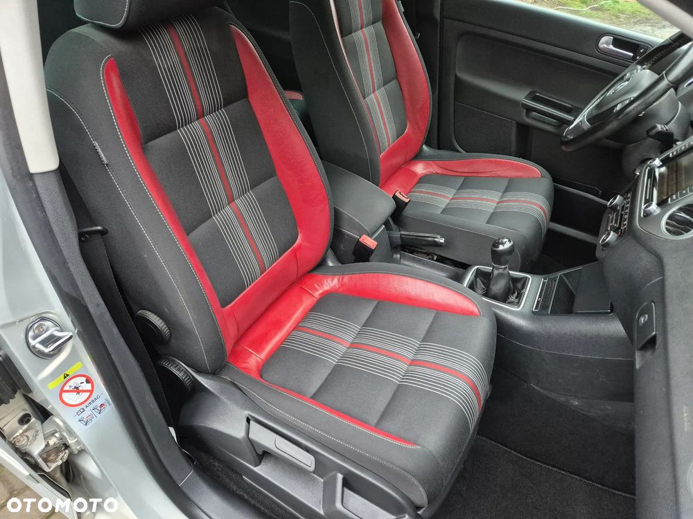 Volkswagen Golf Plus 1.2 TSI MATCH - 21