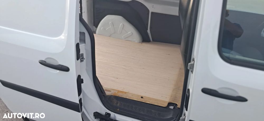 Renault Kangoo - 21