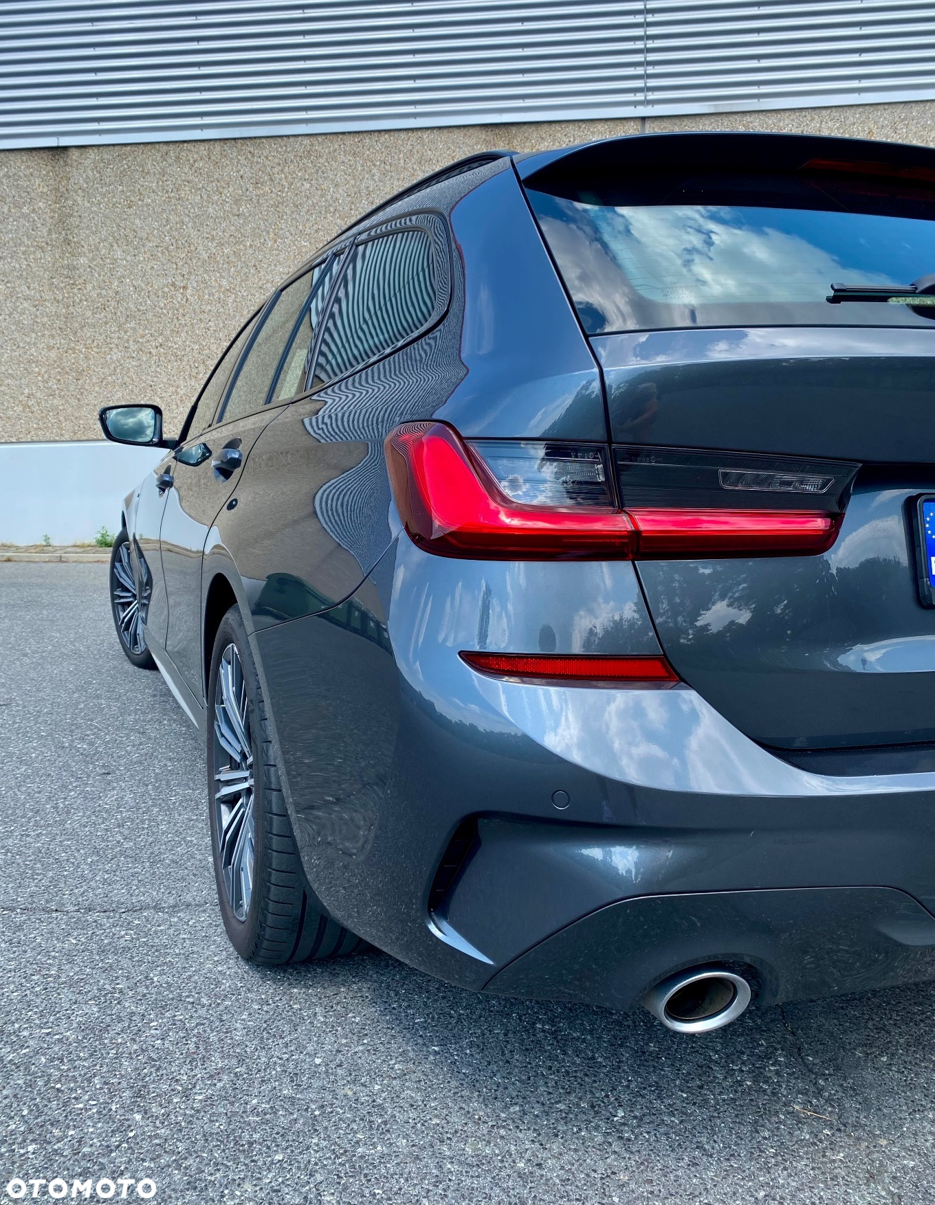 BMW Seria 3 320d Touring xDrive Edition M Sport Shadow - 22