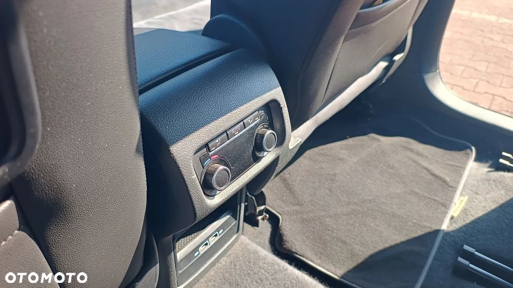 Seat Alhambra 2.0 TDI Style DSG - 22
