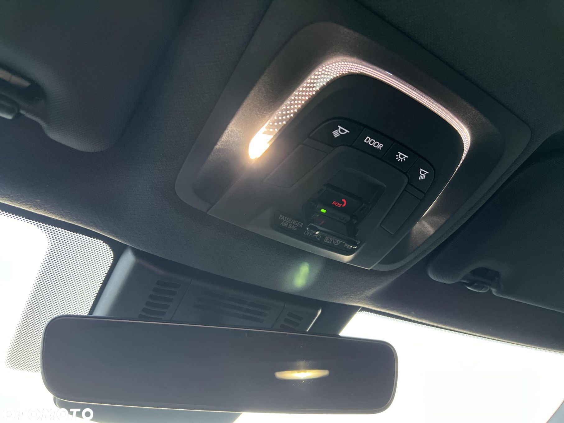 Toyota C-HR 2.0 Hybrid Dynamic Force Executive AWD - 26