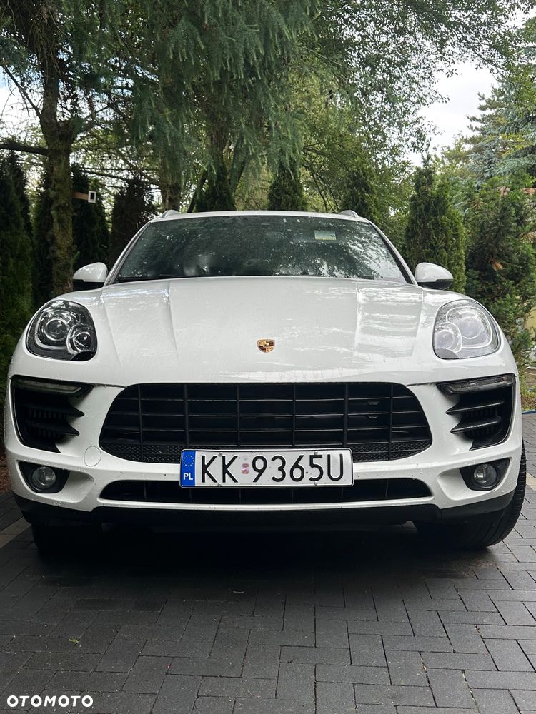 Porsche Macan S - 1