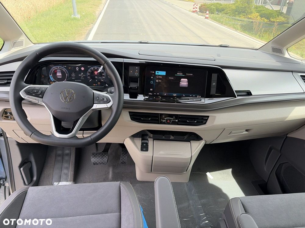 Volkswagen California - 32