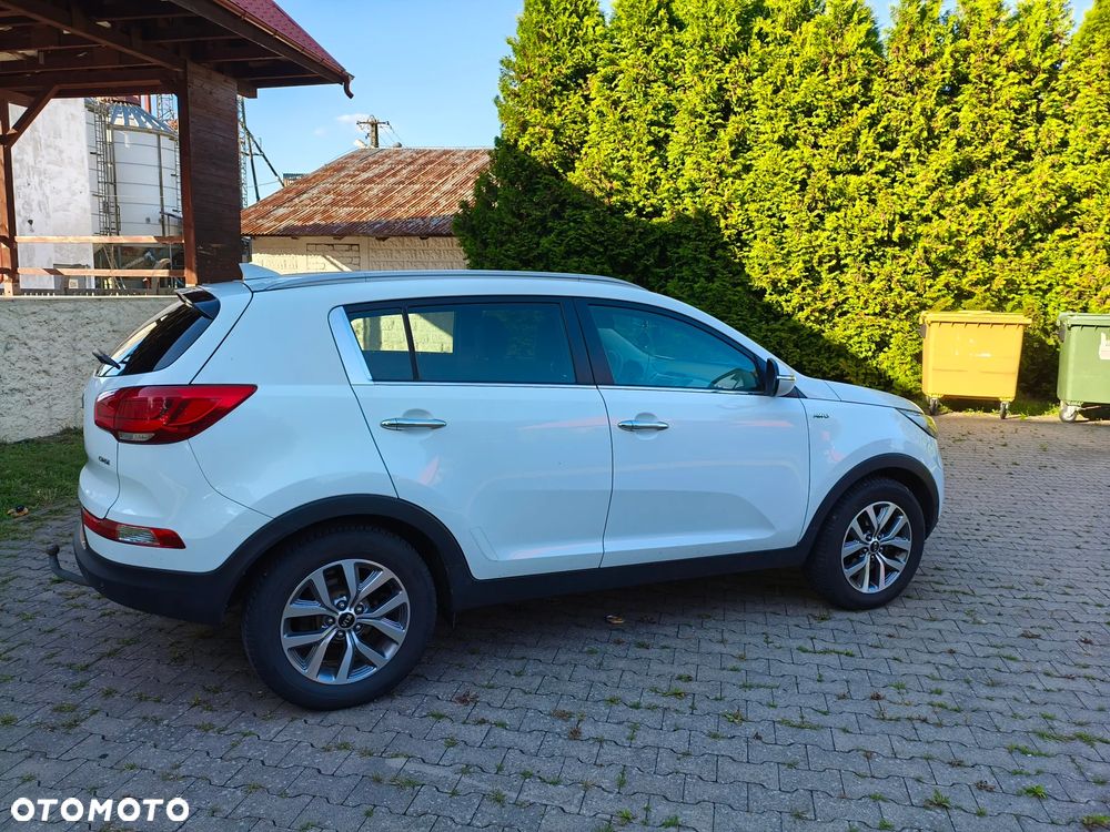 Kia Sportage 2.0 CRDI 4WD Dream-Team Edition - 5