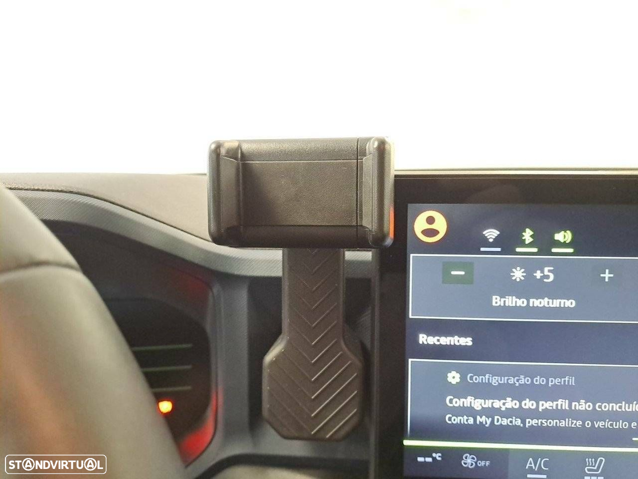 Dacia Duster 1.6 Hybrid Journey - 23