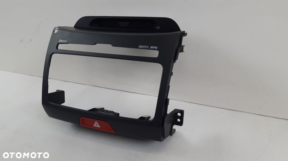 KIA SPORTAGE III OSŁONA RAMKA RADIA - 3