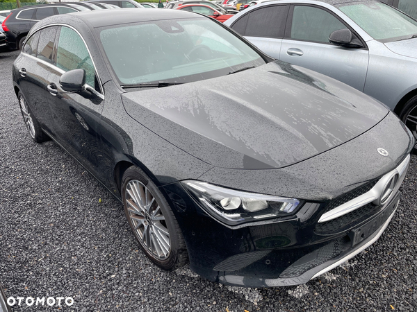 Mercedes-Benz CLA 200 d Shooting Brake 8G-DCT Edition 1