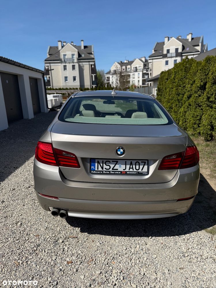 BMW Seria 5 520d - 5