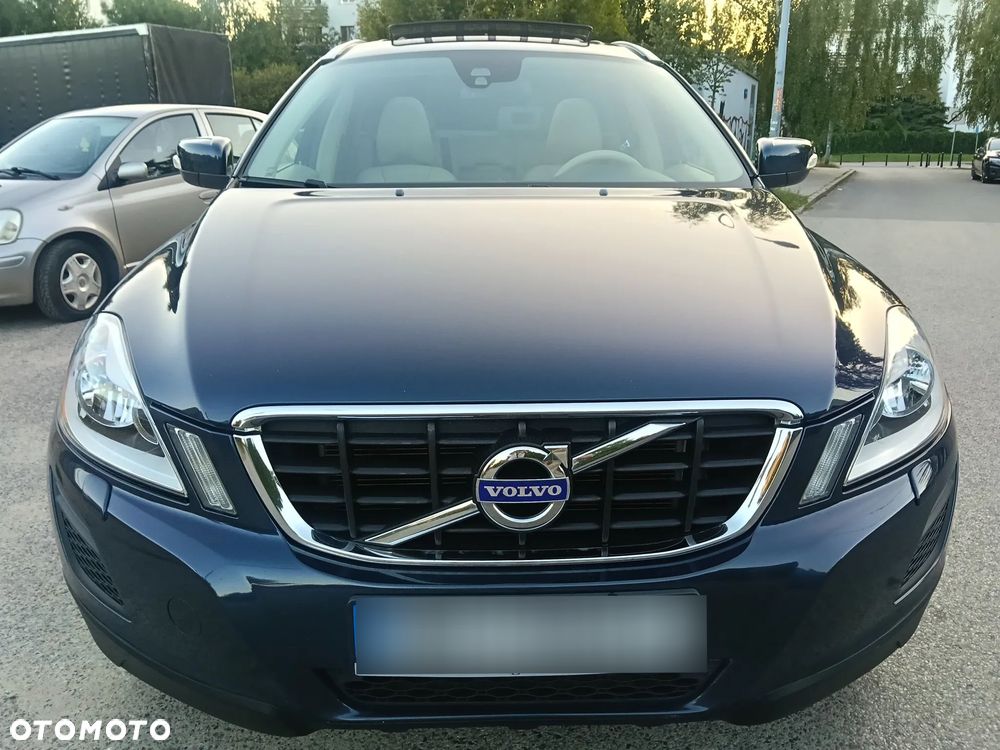 Volvo XC 60 3.2 AWD Momentum - 12