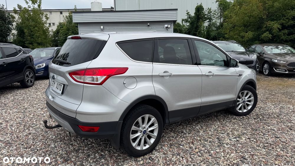 Ford Kuga 2.0 TDCi FWD Titanium - 15