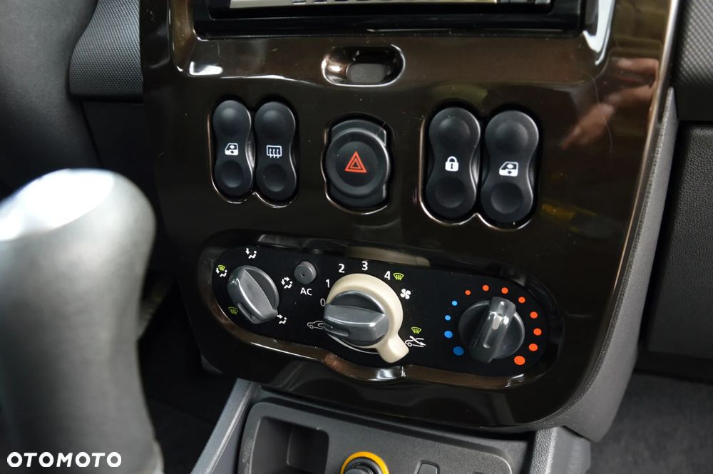 Dacia Duster 1.6 16V 4x2 - 7