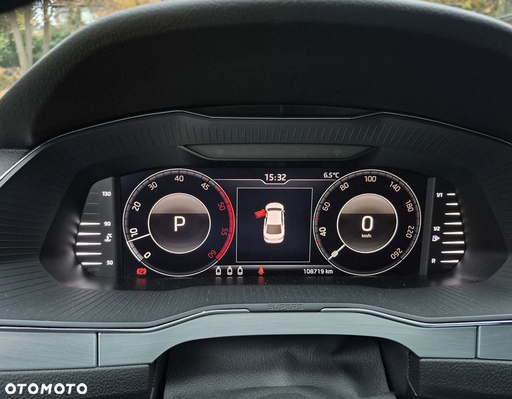 Skoda Superb 2.0 TDI Ambition DSG - 3