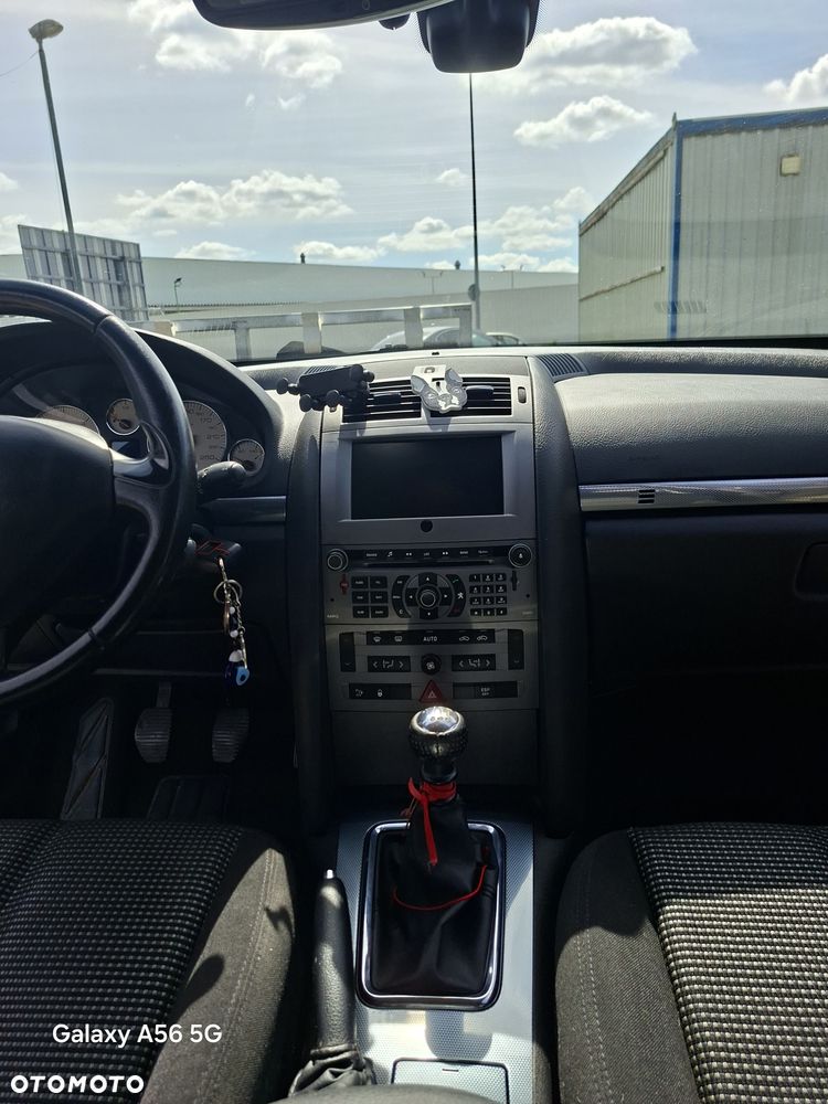 Peugeot 407 - 24