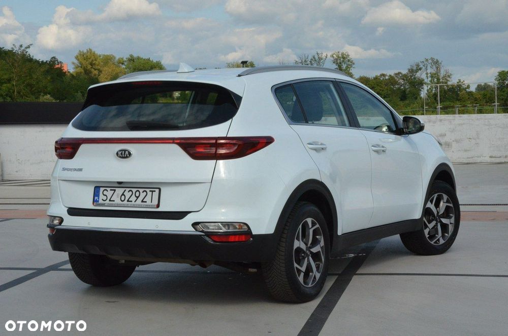 Kia Sportage 1.6 GDI 2WD ISG Spirit - 17