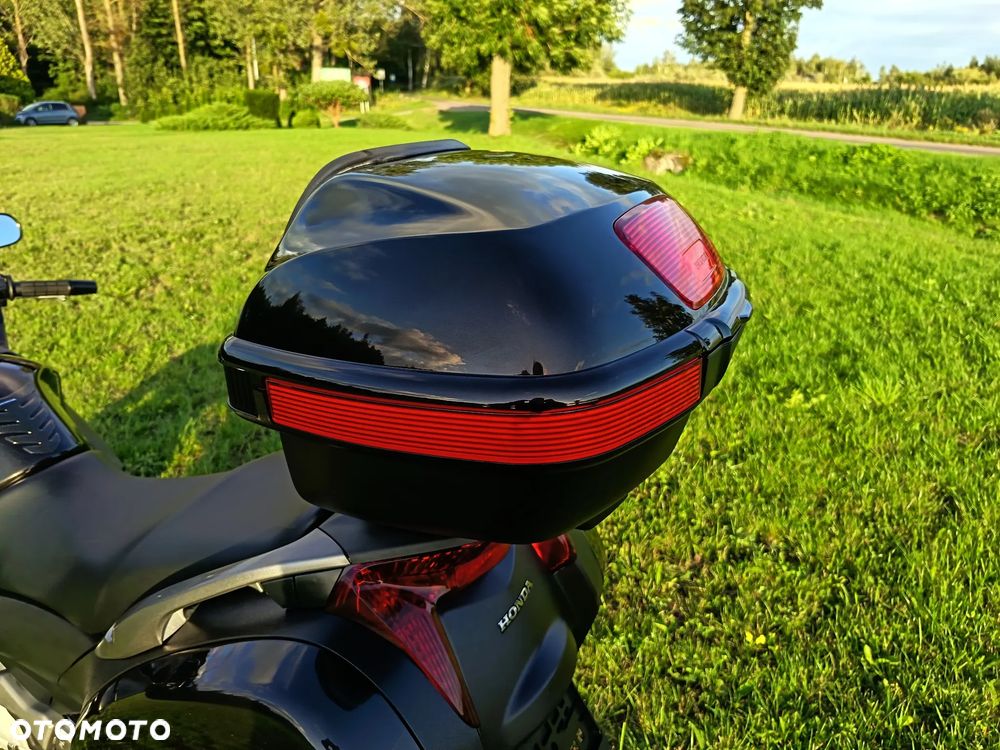 Honda NTV - 19