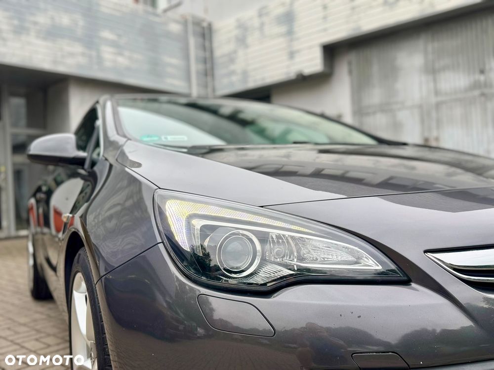 Opel Astra 1.4 T Sport - 2