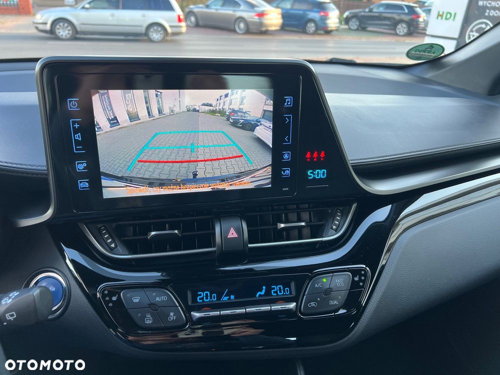 Toyota C-HR 1.8 Hybrid Business Edition - 14