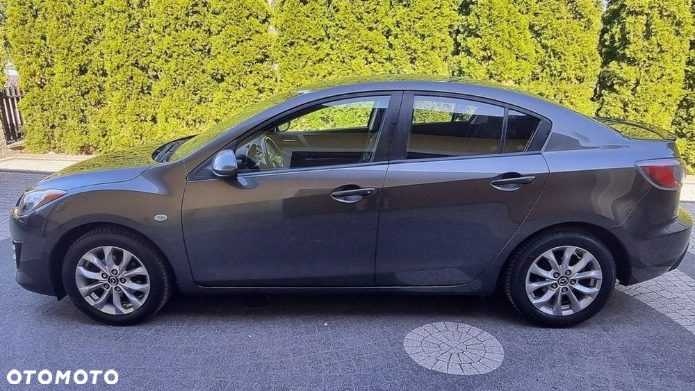 Mazda 3 - 3