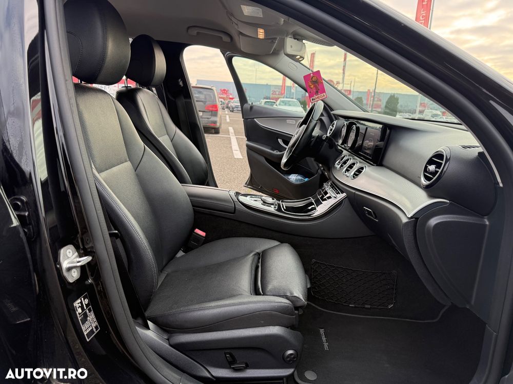 Mercedes-Benz E 220 d 9G-TRONIC - 28