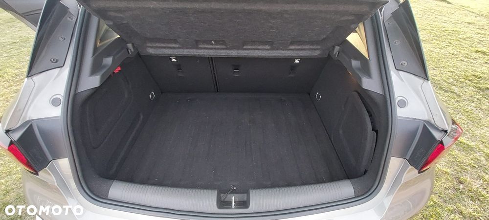 Opel Astra 1.4 T Dynamic - 21