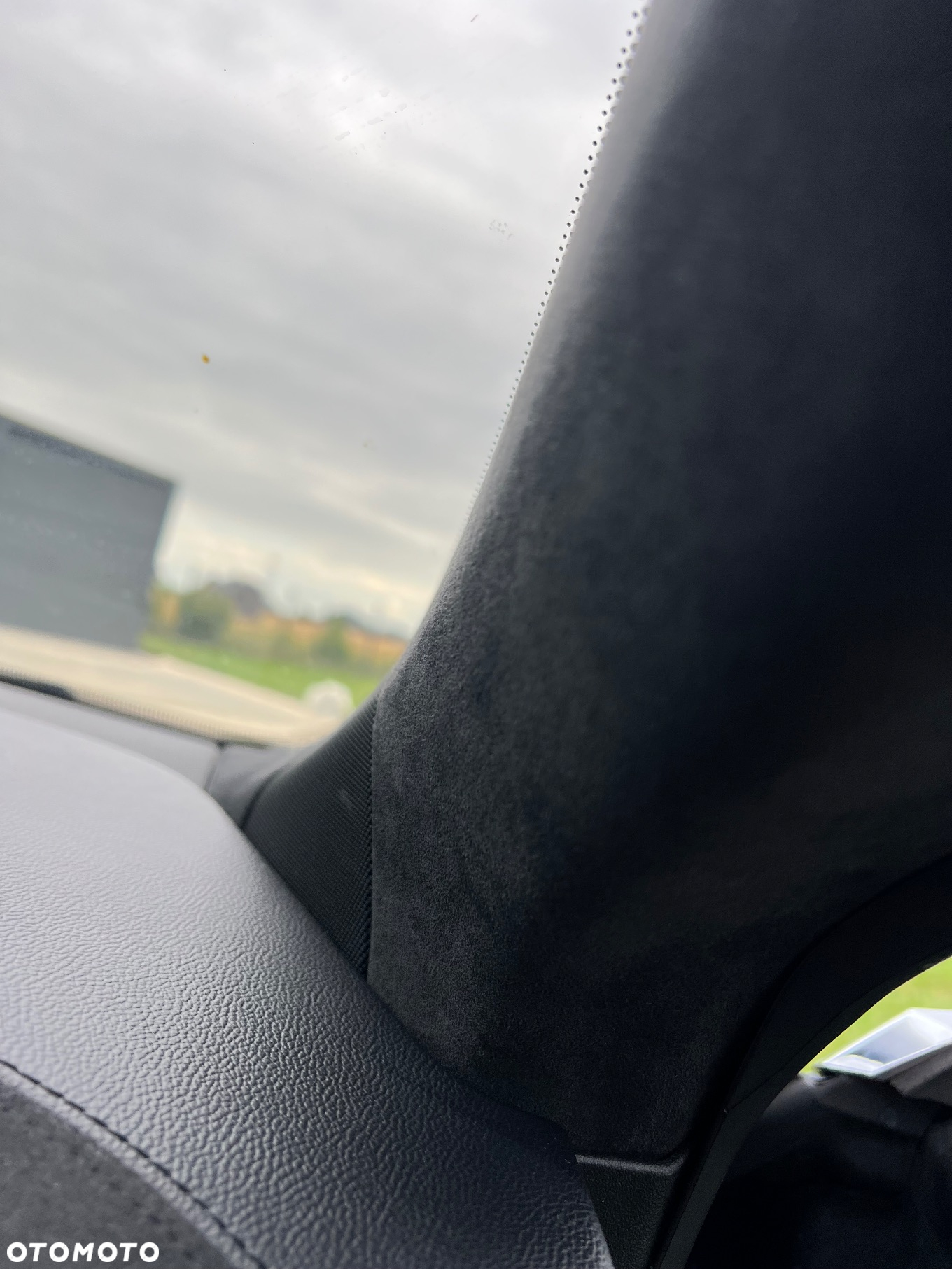 Tesla Model S Performance - 29