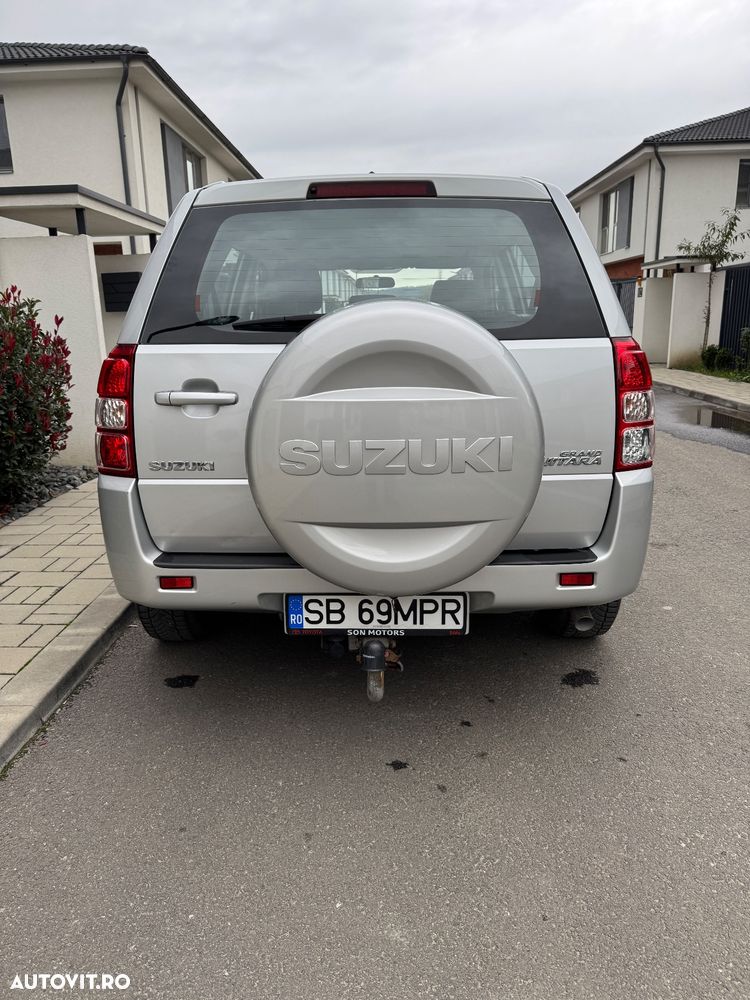 Suzuki Grand Vitara 1.9 DDiS Comfort + DPF - 6