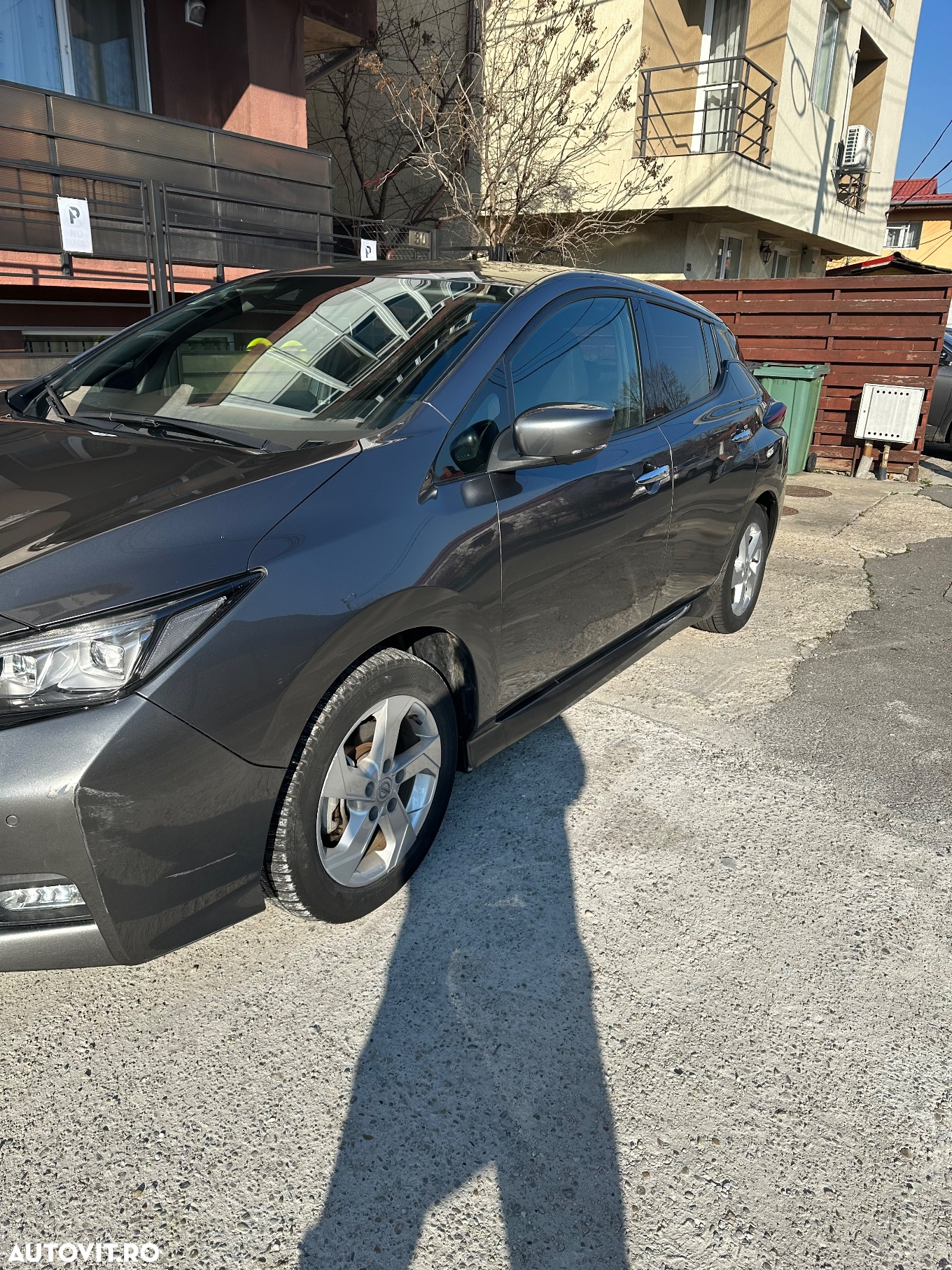 Nissan LEAF N-Connecta - 2