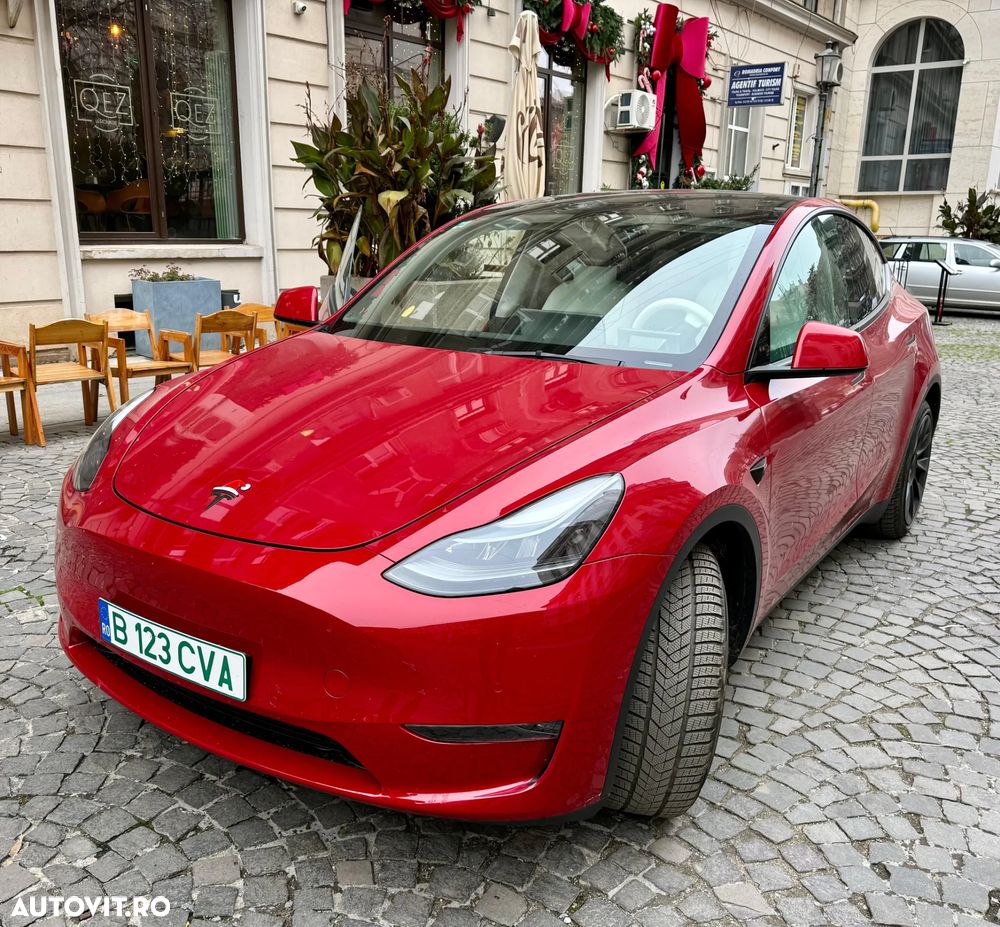 Tesla Model Y AWD Long Range - 2