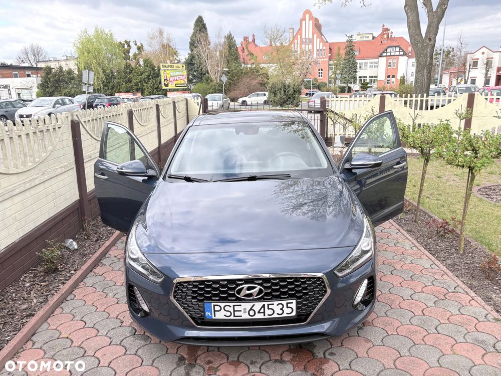 Hyundai i30 1.4 T-GDI DCT Premium - 2