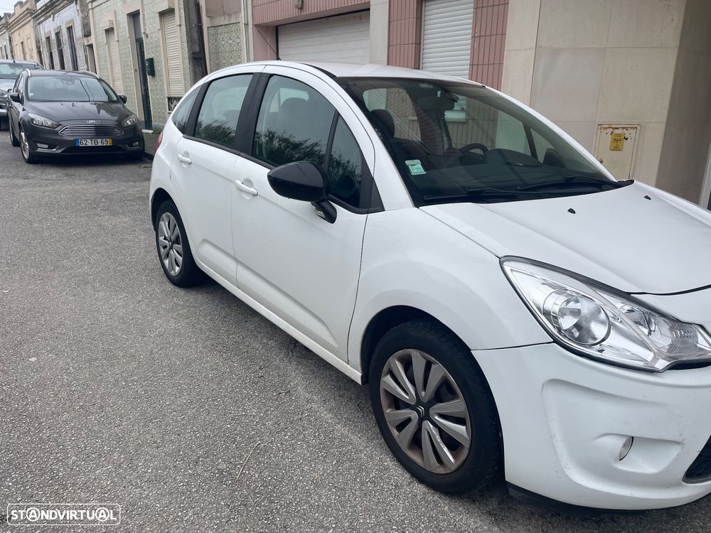 Citroën C3 HDi FAP Attraction - 2