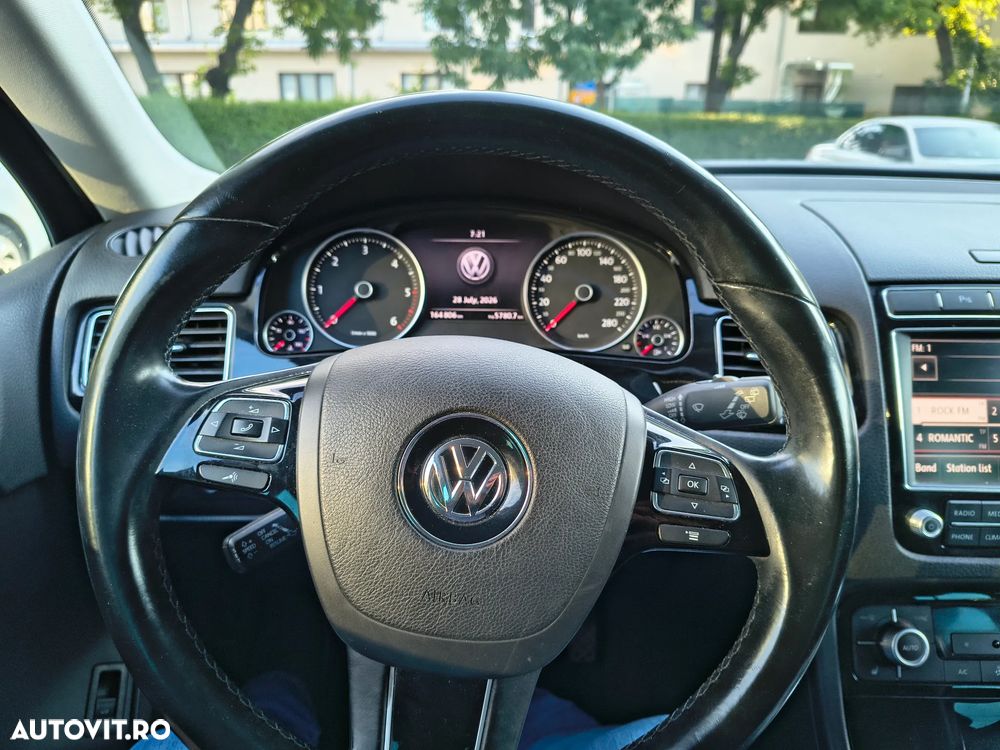 Volkswagen Touareg 3.0 V6 TDI BMT - 3