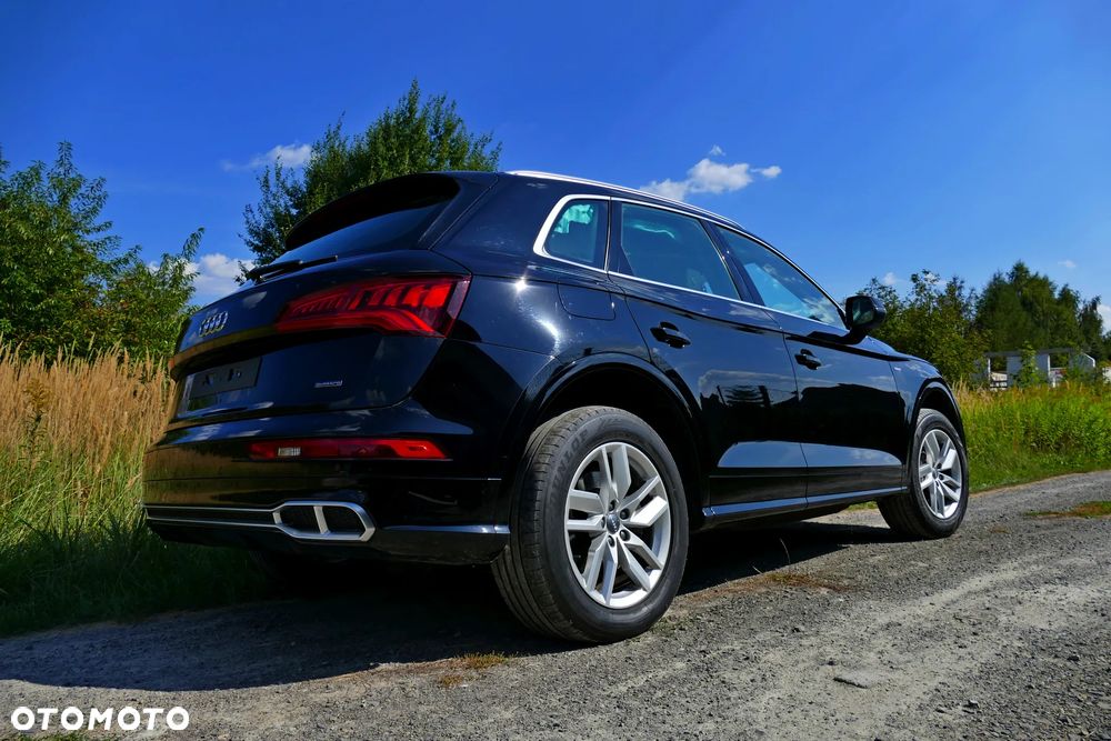 Audi Q5 55 TFSIe quattro S tronic S line - 2