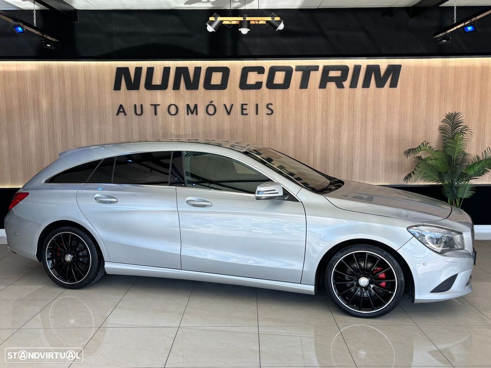 Mercedes-Benz CLA 180 d Shooting Brake Urban - 2