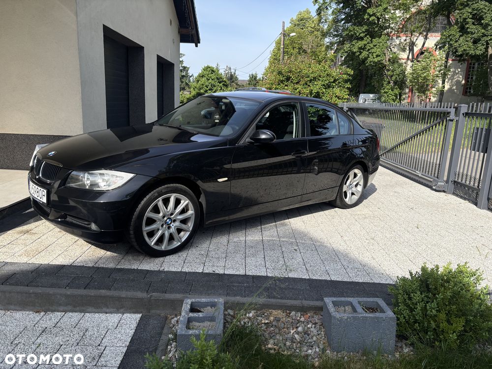 BMW Seria 3 318i - 10