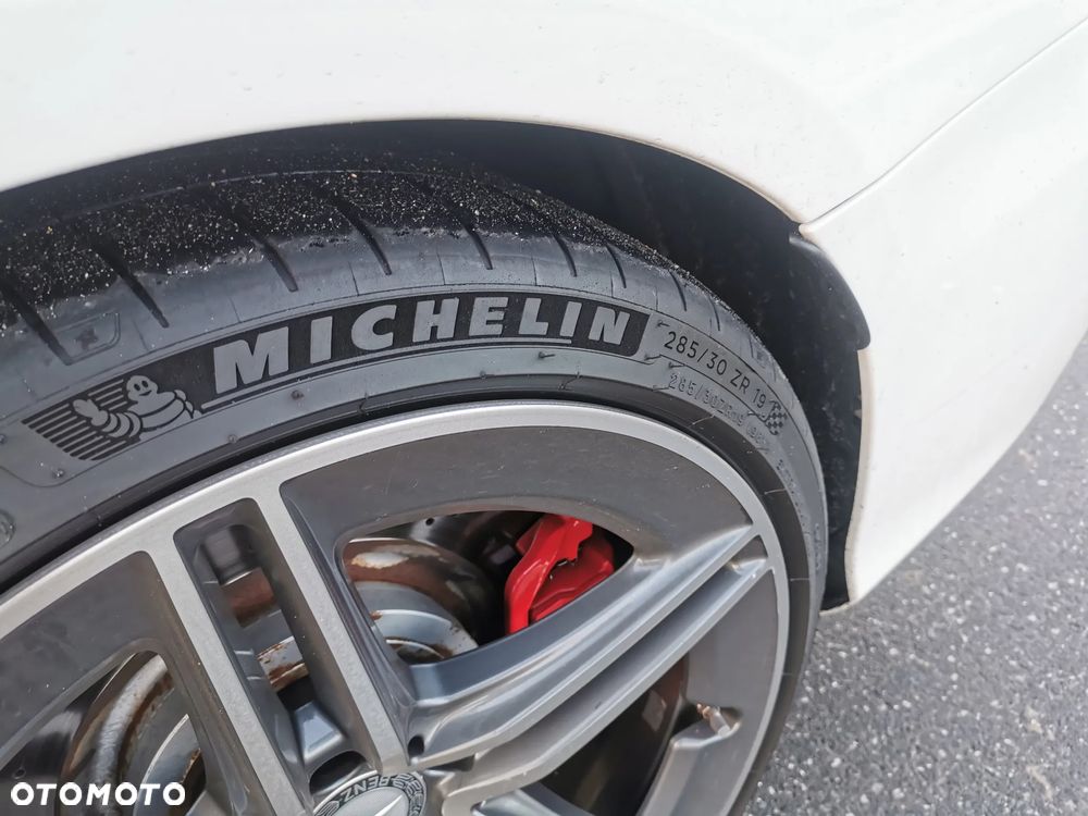 Mercedes-Benz Klasa C AMG 63 S AMG Speedshift 7G-MCT - 15