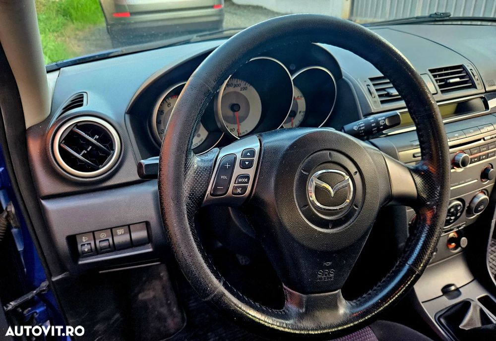Mazda 3 1.6 Sport Active Plus - 16